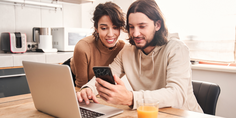 Charity marketing | A complete guide to expand your impact Feathr